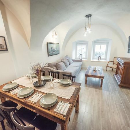 Loft W Kamienicy Apartment Duszniki Zdroj Luaran gambar